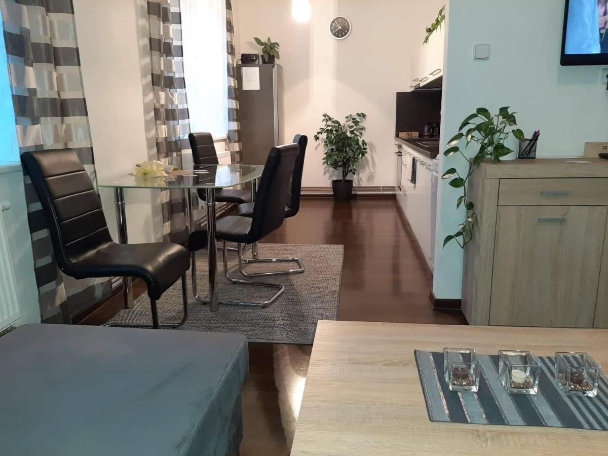 Apartman Pod Hradem Apartment Зноймо Екстериор снимка